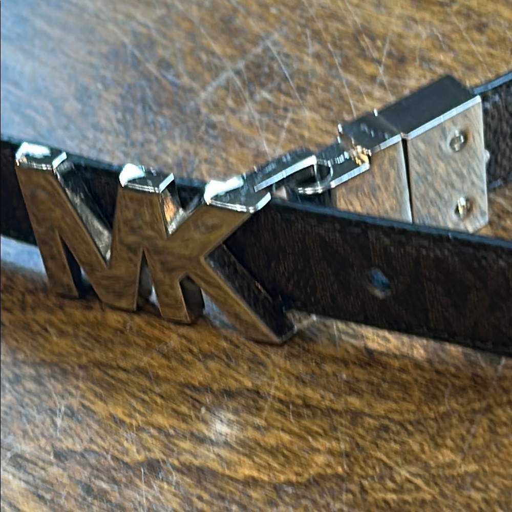 Michael Kors Belt Brown Signature Logo MK Buckle Fashion Accessory - Picture 3 of 14